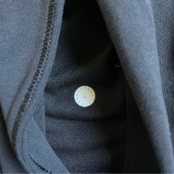 Lululemon Rulu Rally Wrap - Picture 5 of 5